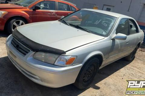 Photo of 2001 Toyota Camry