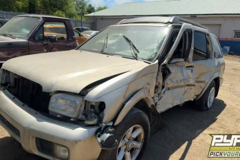 Photo of 2003 Nissan Pathfinder