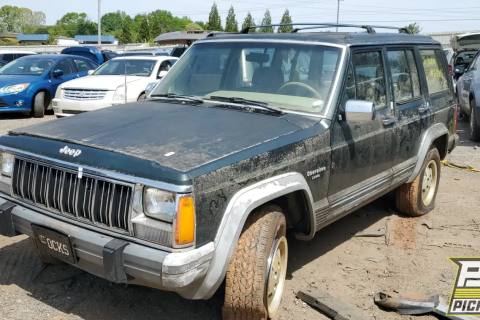Photo of 1992 Jeep Cherokee