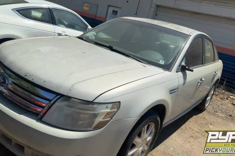 Photo of 2008 Ford Taurus