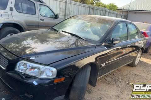 Photo of 2005 Volvo S80