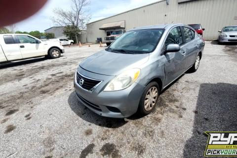 Photo of 2013 Nissan Versa