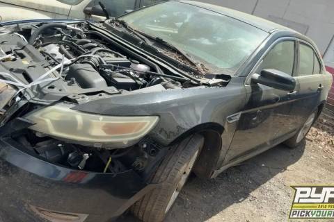 Photo of 2011 Ford Taurus
