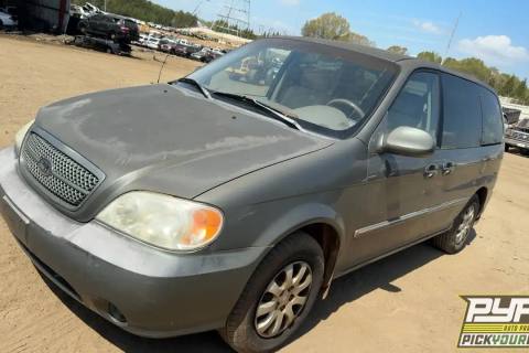 Photo of 2004 Kia Sedona