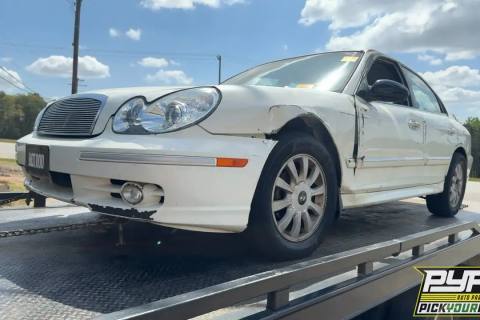 Photo of 2005 Hyundai Sonata