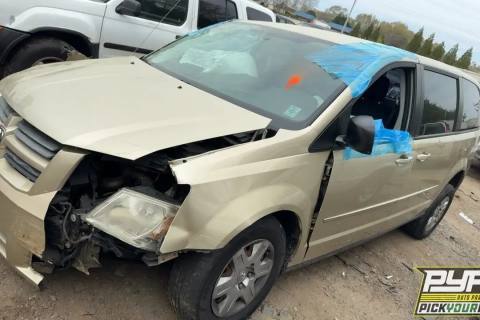 Photo of 2010 Dodge Grand Caravan