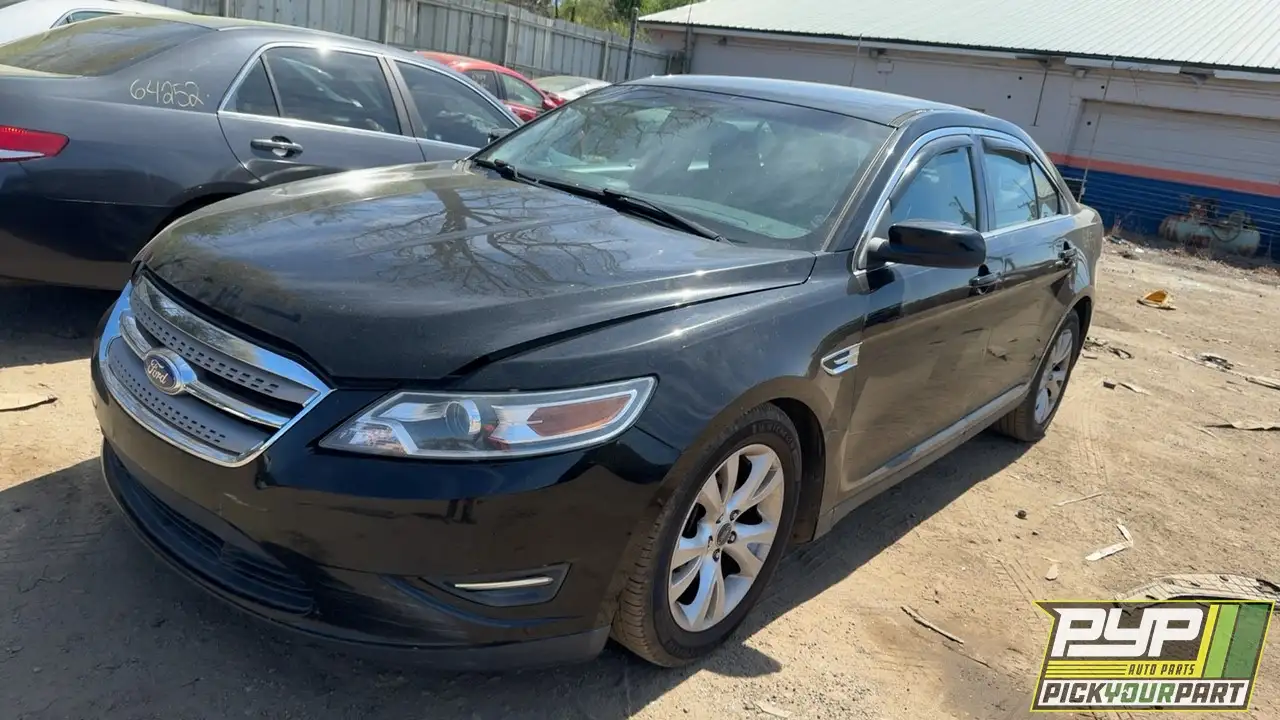 Photo of 2012 Ford Taurus