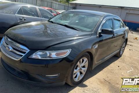 Photo of 2012 Ford Taurus