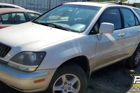 Photo of 1999 Lexus Rx300