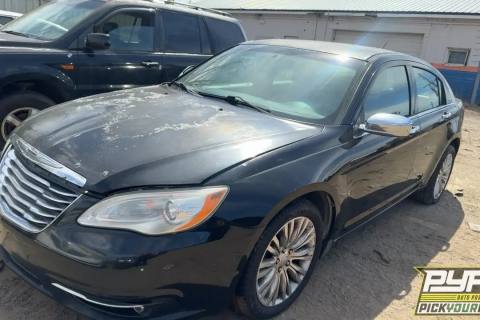 Photo of 2012 Chrysler 200