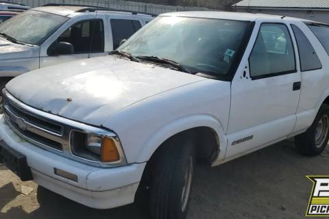 Photo of 1996 Chevrolet Blazer