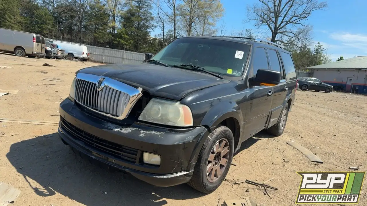 Photo of 2005 Lincoln Navigator