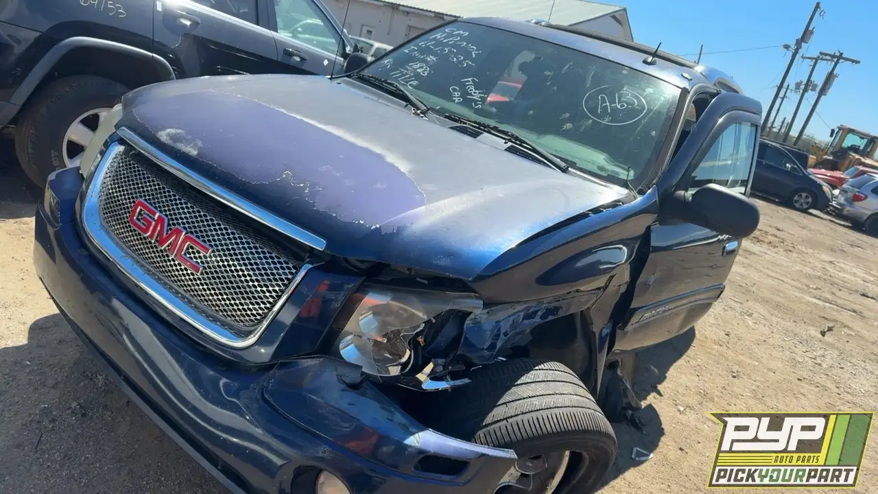 Photo of 2004 Gmc Envoy Xuv