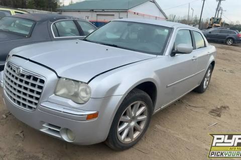 Photo of 2008 Chrysler 300
