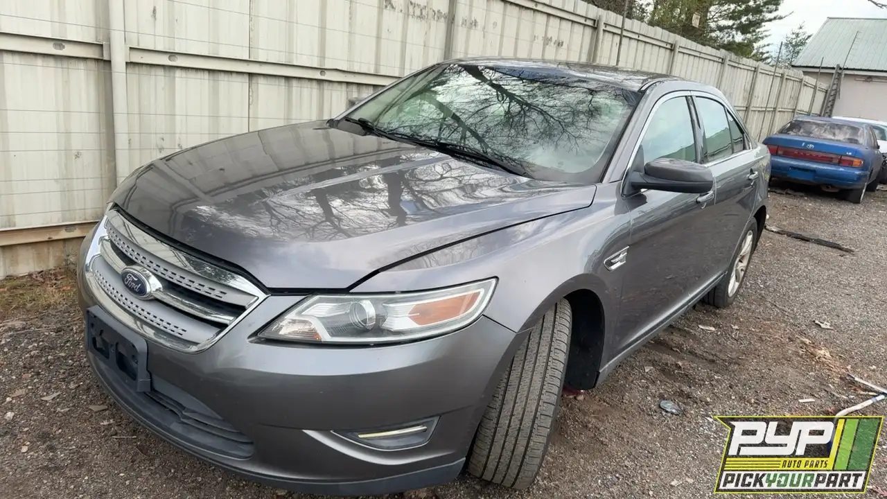Photo of 2011 Ford Taurus