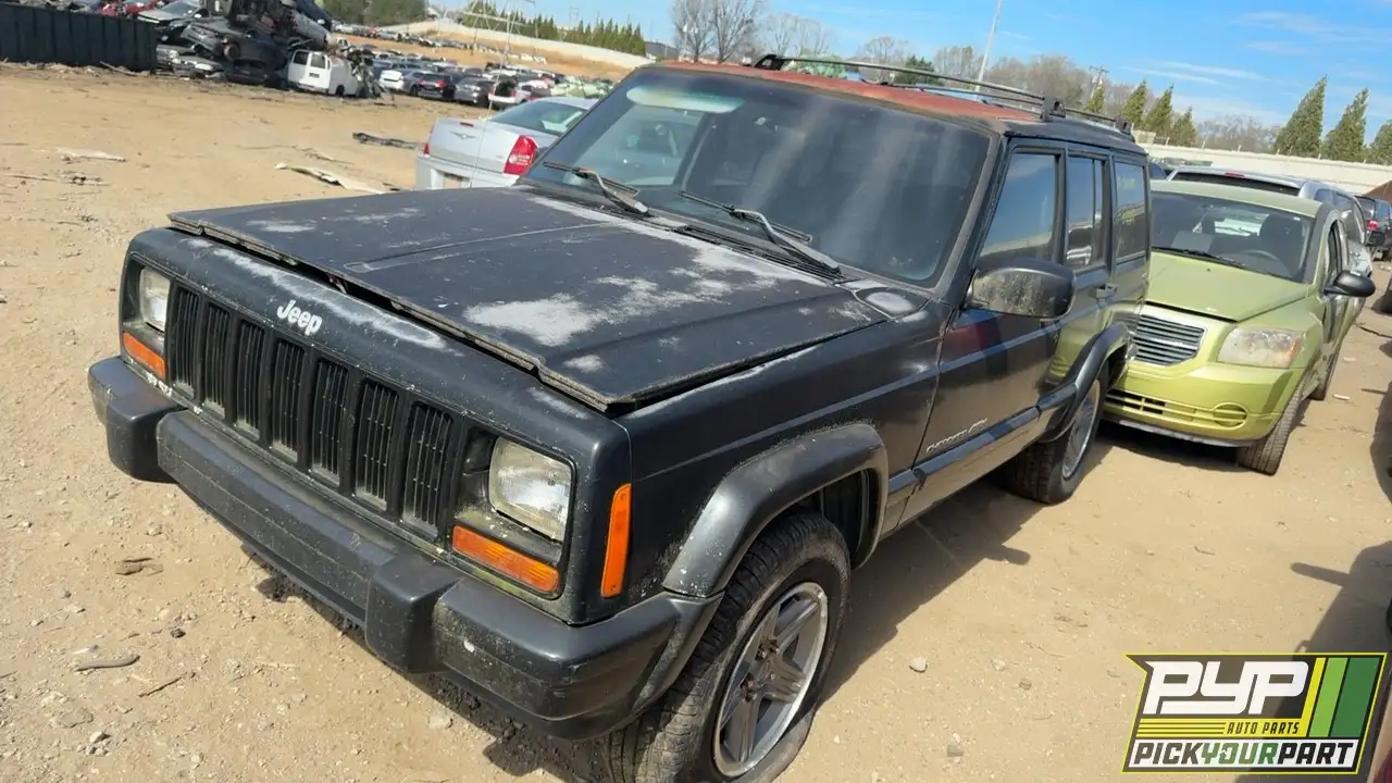 Photo of 2000 Jeep Cherokee