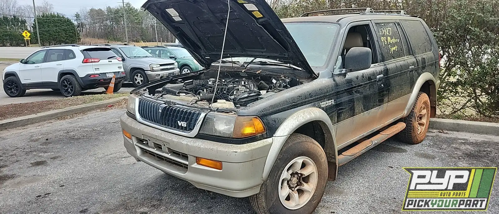 Photo of 1998 Mitsubishi Montero Sport