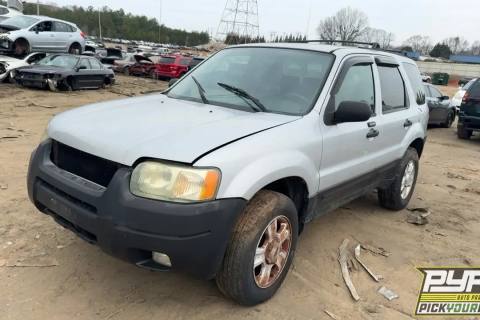 Photo of 2004 Ford Escape