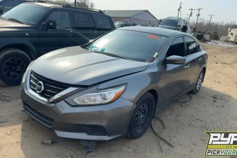 Photo of 2016 Nissan Altima