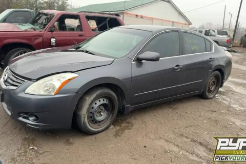 Photo of 2012 Nissan Altima