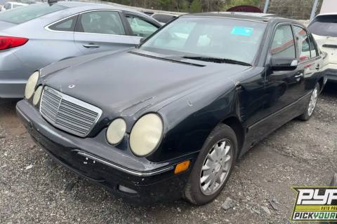 Photo of 2000 Mercedes-Benz E320