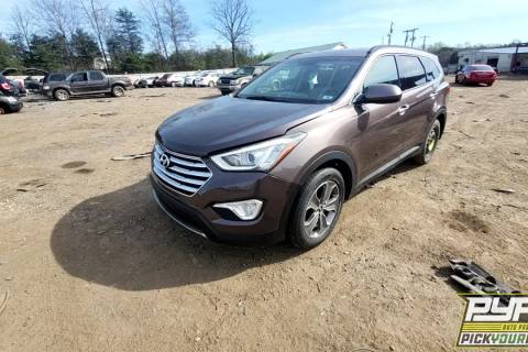 Photo of 2015 Hyundai Santa Fe