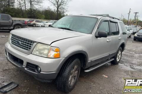 Photo of 2003 Ford Explorer