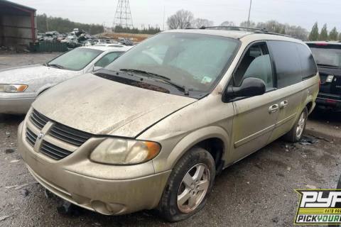 Photo of 2005 Dodge Grand Caravan