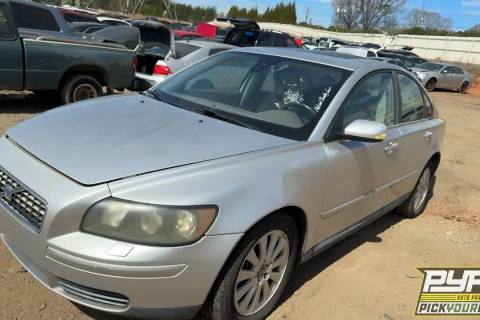 Photo of 2005 Volvo S40