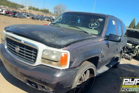 Photo of 2000 Cadillac Escalade