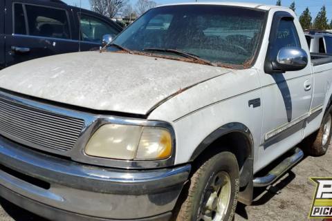 Photo of 1997 Ford F-150
