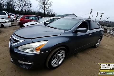 Photo of 2015 Nissan Altima