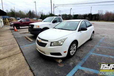 Photo of 2013 Chevrolet Cruze