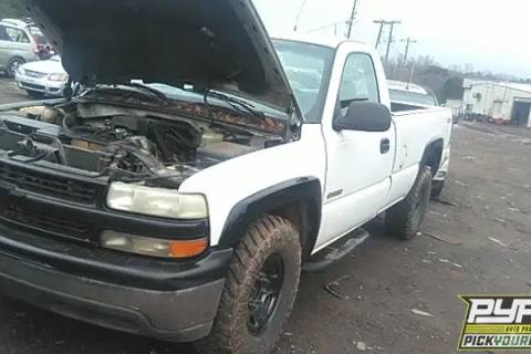 Photo of 1999 Chevrolet Silverado 2500