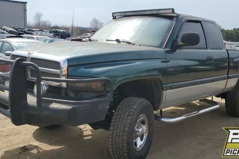 Photo of 1998 Dodge Ram 1500