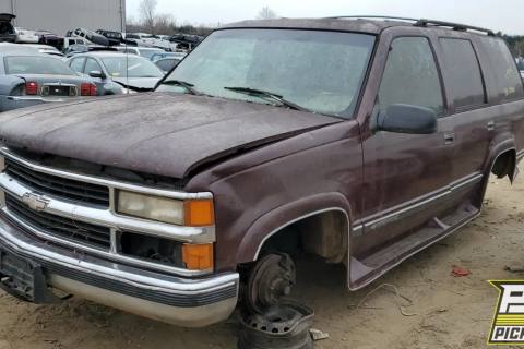 Photo of 1998 Chevrolet Tahoe