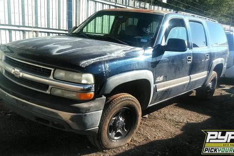 Photo of 2004 Chevrolet Suburban 1500