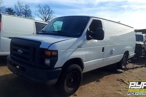 Photo of 2011 Ford E-250