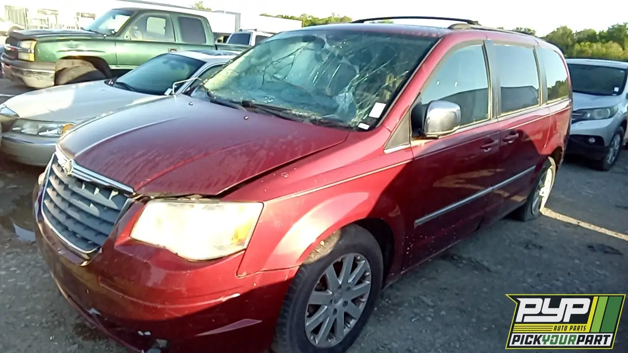 Photo of 2010 Chrysler Town & Country