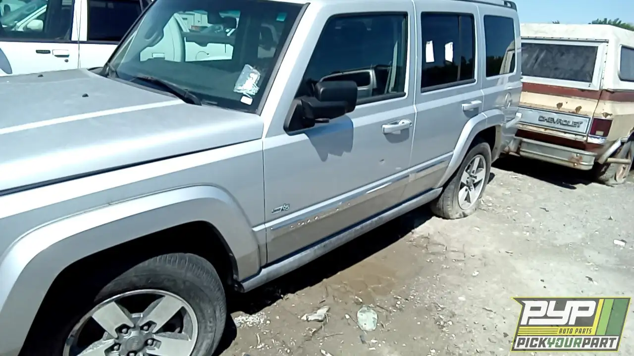 Photo of 2006 Jeep Commander
