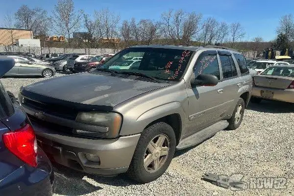 Photo of 2002 Chevrolet Trailblazer