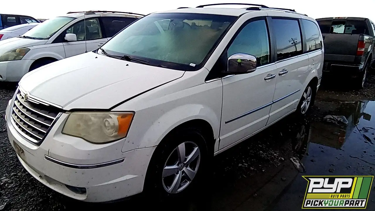 Photo of 2008 Chrysler Town & Country