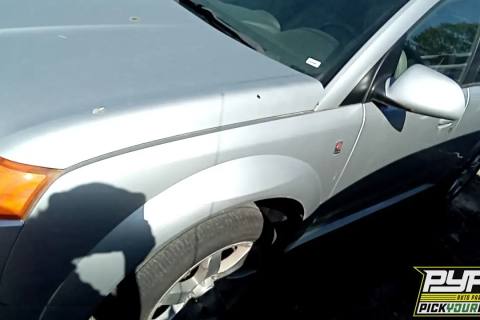 Photo of 2005 Saturn Vue