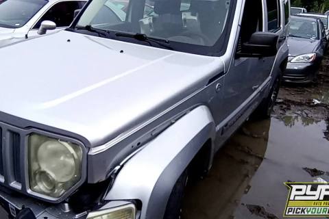 Photo of 2011 Jeep Liberty