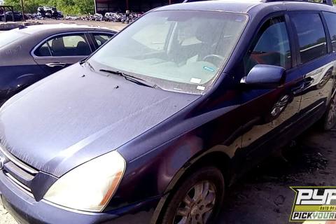 Photo of 2006 Kia Sedona