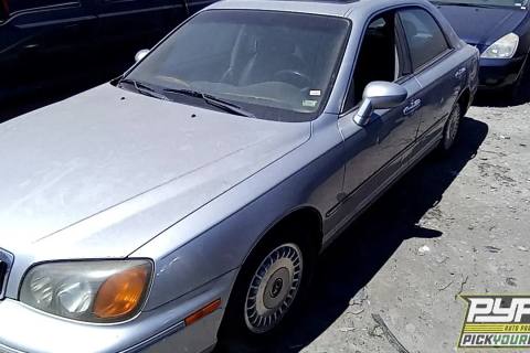 Photo of 2001 Hyundai Xg300