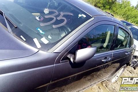 Photo of 2013 Chrysler 200
