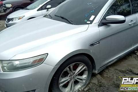 Photo of 2014 Ford Taurus