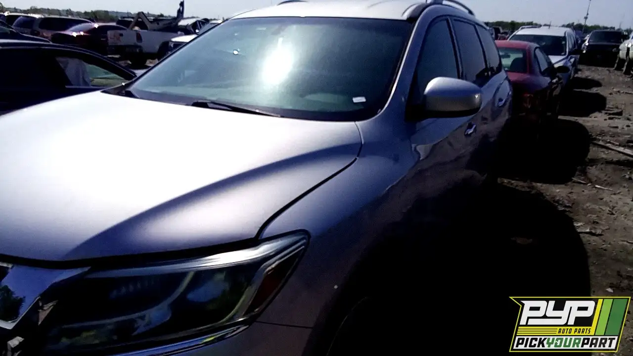 Photo of 2015 Nissan Pathfinder