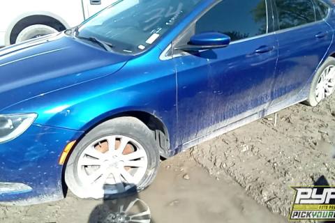 Photo of 2015 Chrysler 200